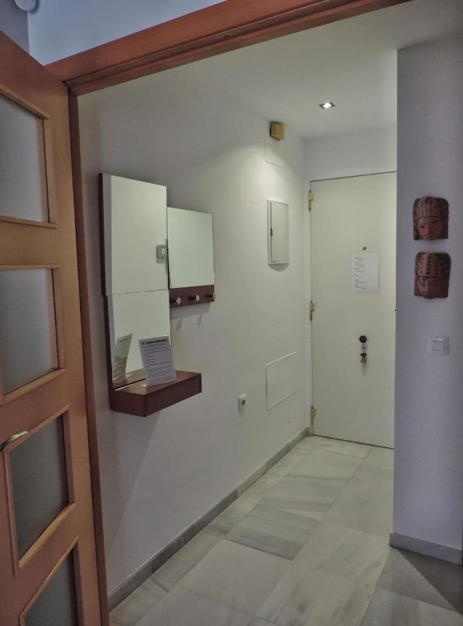 Duplex, Terraza, 10 Min Coche Centro Sevilla * Camas