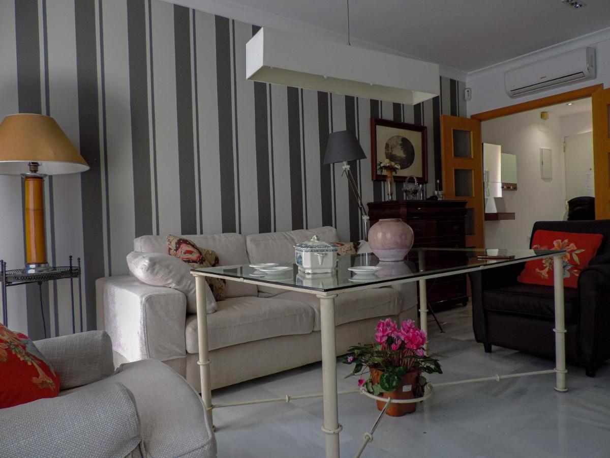 Duplex, Terraza, 10 Min Coche Centro Sevilla * Camas