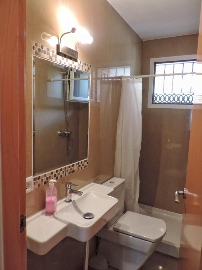 Duplex, Terraza, 10 Min Coche Centro Sevilla Apartment Camas