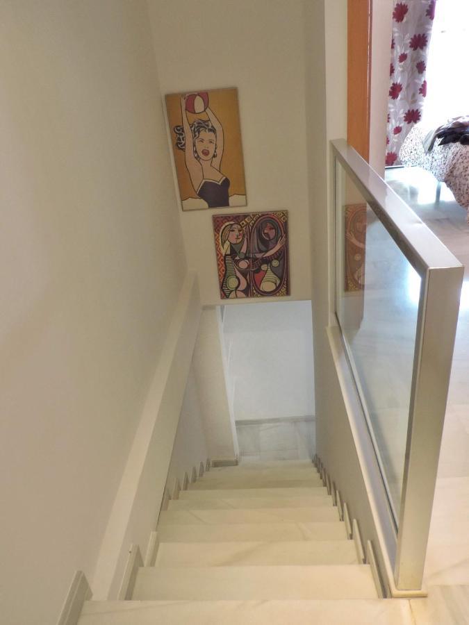 Duplex, Terraza, 10 Min Coche Centro Sevilla Apartment *